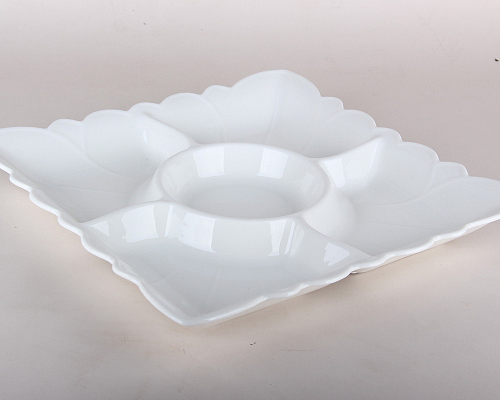 Менажница 5-ти секционная (30х30х4 см) 