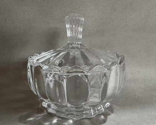 Ваза сервировочная с крышкой (12,5х12 см) 